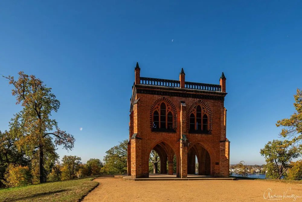 Gerichtslaube im Park Babelsberg