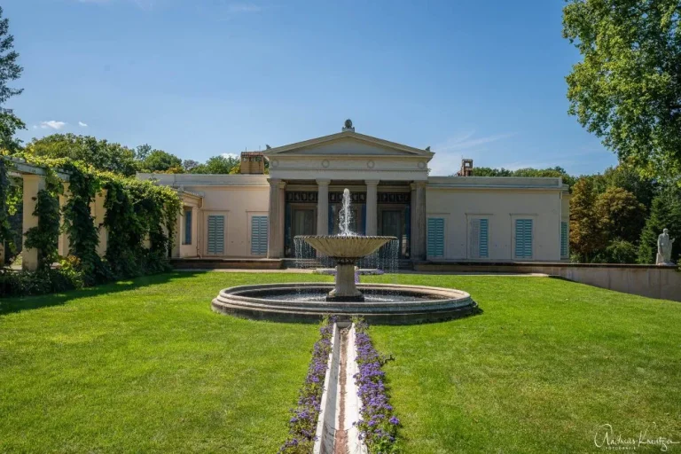 Schloss Charlottenhof